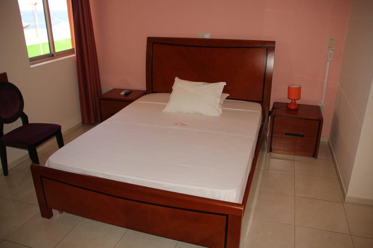 Restaurante Residencial Nova Cidade Порто-Ново Экстерьер фото
