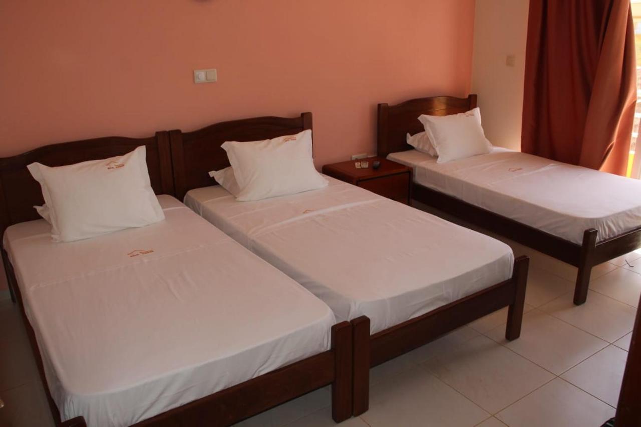 Restaurante Residencial Nova Cidade Порто-Ново Экстерьер фото